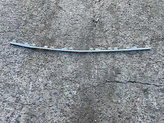 MERCEDES W206 C200 C220 ÖN TAMPON ORTA NİKELAJ AMG A2068855902