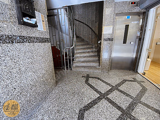 DEVREN KİRALIK MEB RUHSATLI GÜZELLİK AKADEMİSİ #1280303263