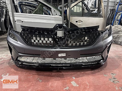 Renault Austral Ön Tampon Dolu Orjinal Çıkma 620222403R - İlan ve