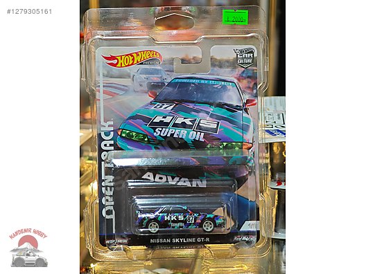 Hot Wheels Diecast Model 1:64 Nissan Araba 1279305161