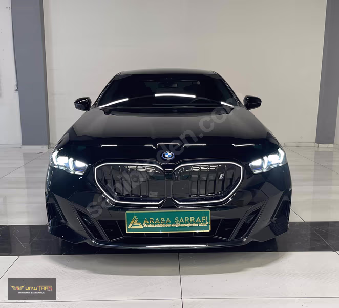 BMW i5 eDrive40 Edition M Sport 2025 Siyah — Araba Sarrafı