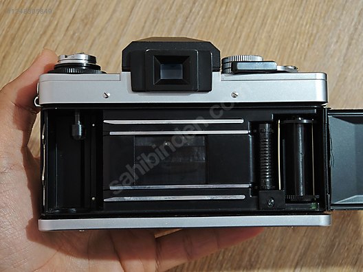 Used & Brand New Items / Cameras & Photographic Equipment / Analogue Film Cameras / 35 mm SLR / Praktica