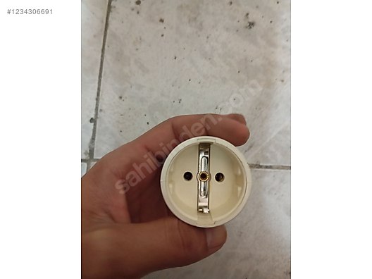 İkinci El ve Sıfır Alışveriş / Bahçe & Yapı Market / Yapı Malzemeleri / Elektrik Tesisatı / Fiş