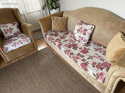 Used & Brand New Items / Home Decor / Furniture / Den & Living Room / Living Room Furniture