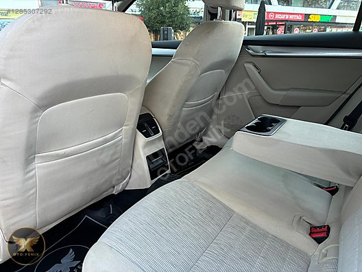 OTOFENİX 2015 SKODA OCTAVIA 1.6 TDI ELEGANCE CR DSG 244.103 KM