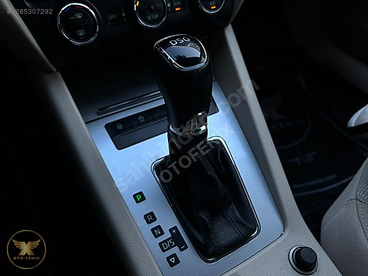 OTOFENİX 2015 SKODA OCTAVIA 1.6 TDI ELEGANCE CR DSG 244.103 KM