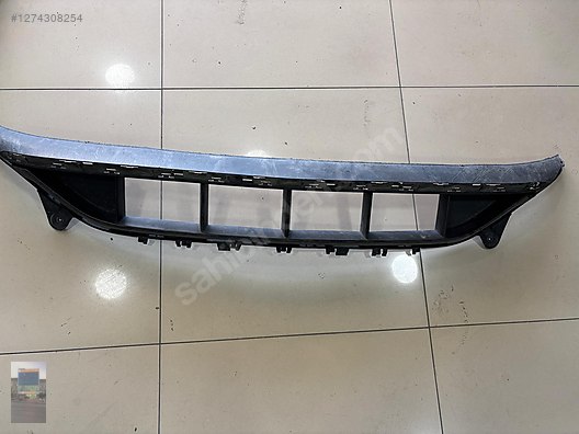 MERCEDES E SERİSİ W213 AMG ORTA IZGARA 2138858804 - İlan ve