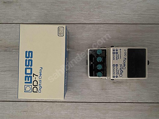 Boss Digital Delay DD-7 - Efekt Pedalı ve Diğer Enstrüman Yan