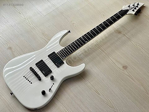 Jackson Japan SLSMG Super Lightweight Soloist - En Uygun Jackson Gitar  Fiyatları sahibinden.com'da - 1147308699