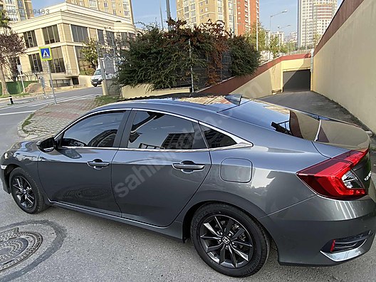 Honda / Civic / 1.6i VTEC / Eco Elegance / SAHİBİNDEN HONDA CİVİC
