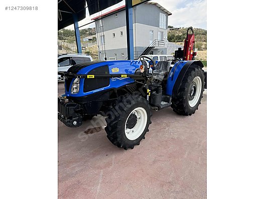 Machinery / Agricultural Machines / Tractors / New Holland / T3.60B