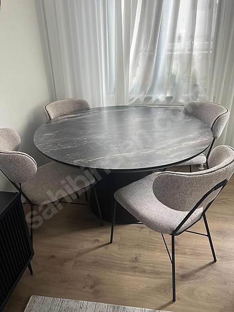 Acilll! Doğtaş Yuvarlak Masa Takımı