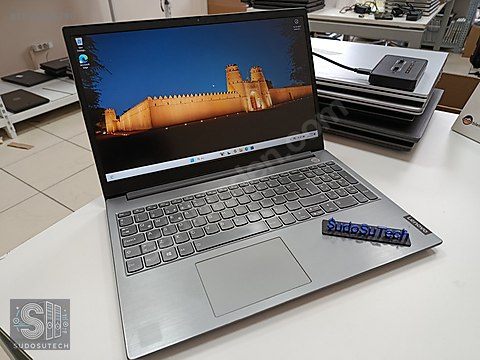 Lenovo / Lenovo ThinkBook 15-IIL i5-1035G1 16GB RAM 256GB SSD