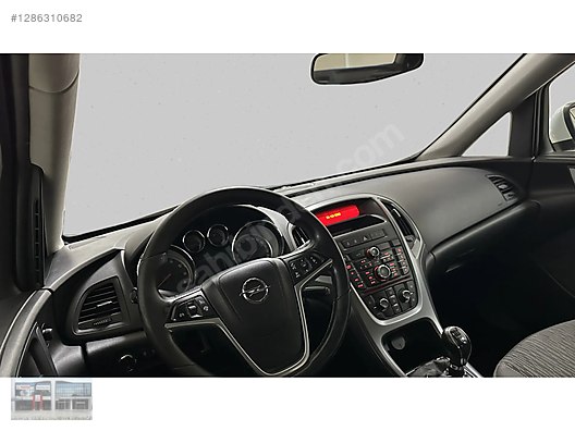 Vasıta / Otomobil / Opel / Astra / 1.6 / Edition Plus