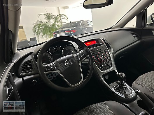 Vasıta / Otomobil / Opel / Astra / 1.6 / Edition Plus