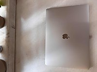 MACBOOK PRO 2019-2020 A2141 16 HATASIZ GREY EKRAN