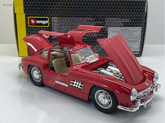 Burago Diecast Model 1:24 Mercedes Benz Araba