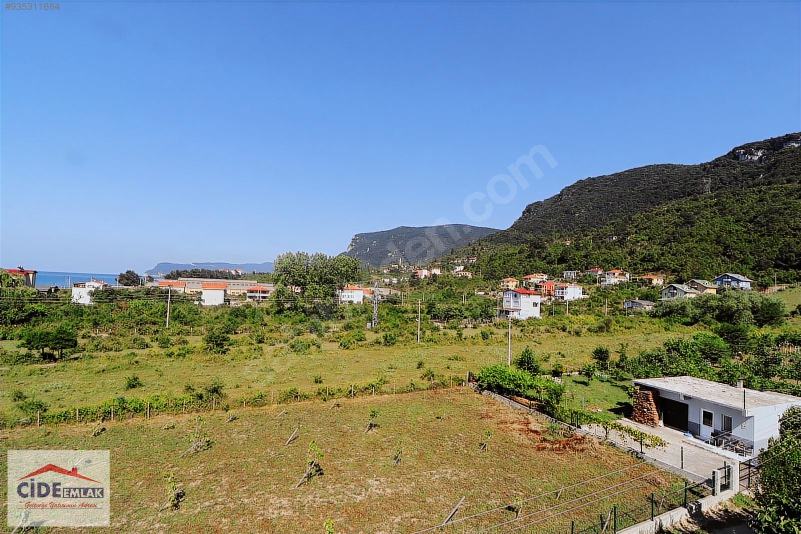 Cide Emlaktan 4 katlı apartman&hellip; Satılık Müstakil Ev İlanları