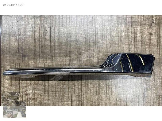 ちよこ③ JAGUAR XJ ÖN TAMPON SOL ALT IZGARA NİKELAJI FW9317C753AA ORJİNAL
