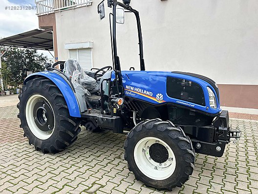 Machinery / Agricultural Machines / Tractors / New Holland / TD4.100F