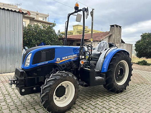 Machinery / Agricultural Machines / Tractors / New Holland / TD4.100F