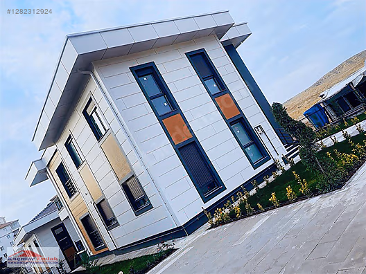 Aksaray Yunusemre Mahallesi (Toki) Satılık Villa #1282312924