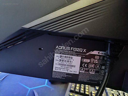 Used & Brand New Items / Computers / Monitors / LED & LCD Monitör