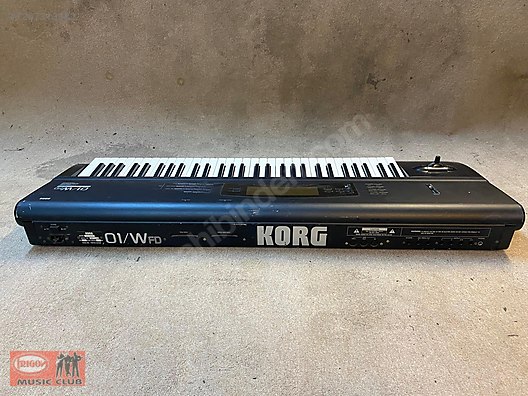 Korg 01/W FD Profesyonel Synth & Sequencer (Koleksiyonluk