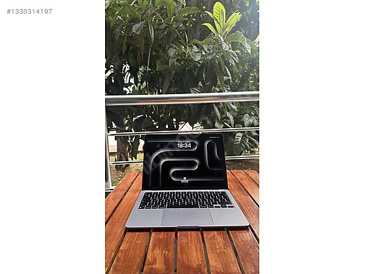 Apple Macbook / Macbook Air 14