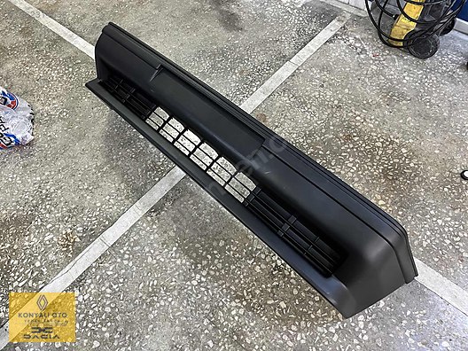 Cars & SUVs / Hatches & Bodywork / RENAULT R 9 BROADWAY 1993-1996