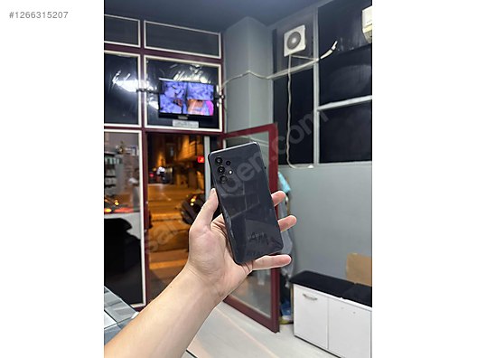 Used & Brand New Items / Cell Phones & Accessories / Cell Phones / Samsung / Galaxy A32