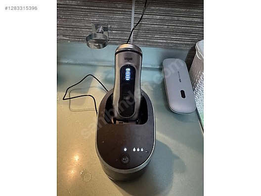 Used & Brand New Items / Beauty & Healthcare / Shaving / Electric Shavers & Razors