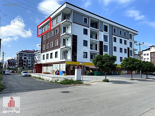ak emlaktan cumhuriyet mahallesinde satilik lux site dairesi satilik daire ilanlari sahibinden com da 920315910