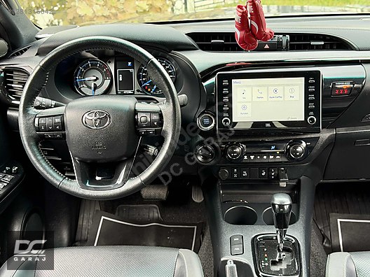 Vasıta / Arazi, SUV & Pickup / Toyota / Hilux / Invincible 2.4 4x4