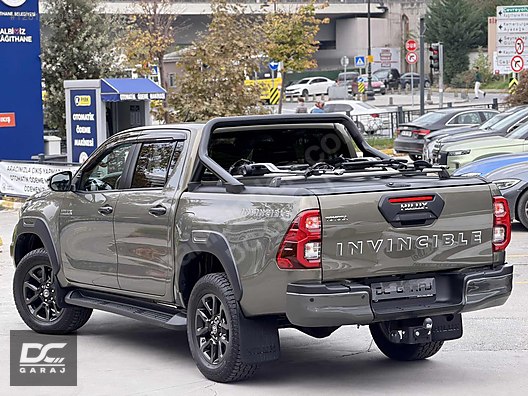 Vasıta / Arazi, SUV & Pickup / Toyota / Hilux / Invincible 2.4 4x4