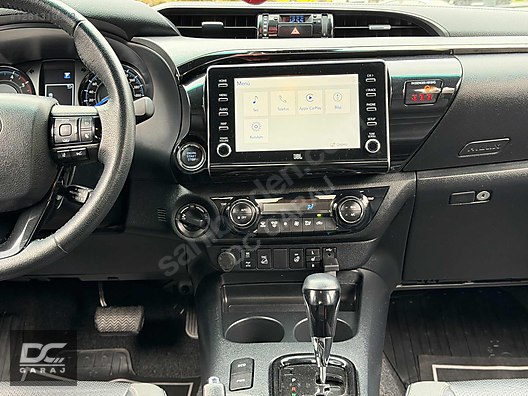 Vasıta / Arazi, SUV & Pickup / Toyota / Hilux / Invincible 2.4 4x4