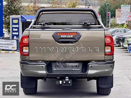 Vasıta / Arazi, SUV & Pickup / Toyota / Hilux / Invincible 2.4 4x4