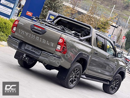 Vasıta / Arazi, SUV & Pickup / Toyota / Hilux / Invincible 2.4 4x4