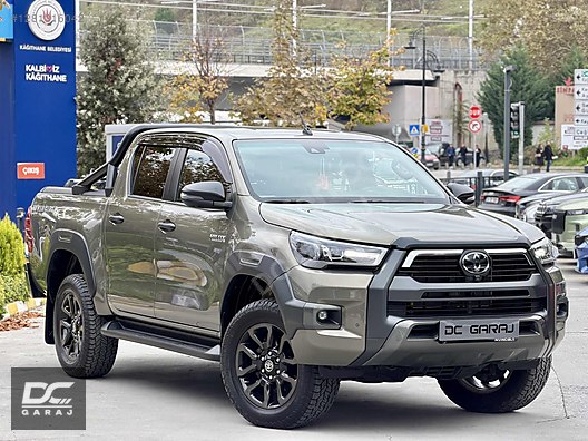 Vasıta / Arazi, SUV & Pickup / Toyota / Hilux / Invincible 2.4 4x4