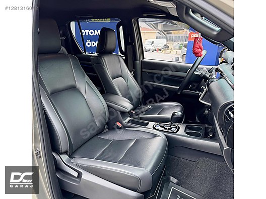 Vasıta / Arazi, SUV & Pickup / Toyota / Hilux / Invincible 2.4 4x4