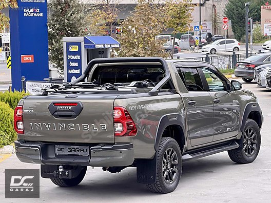 Vasıta / Arazi, SUV & Pickup / Toyota / Hilux / Invincible 2.4 4x4