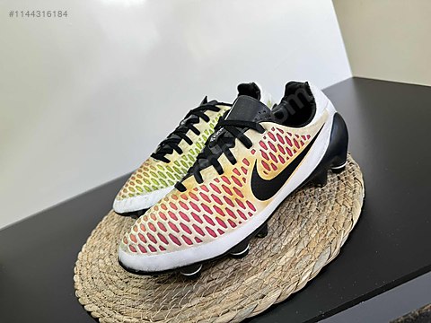 Çivisiz Gri 40 Numara Nike Krampon & Ayakkabı - 1144316184
