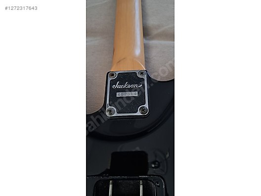 İkinci El ve Sıfır Alışveriş / Müzik / Müzik Aletleri / Telli Çalgılar / Gitar / Elektro