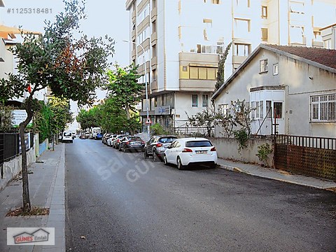 PENDİK GÜZELYALIDA MARMARAYIN YANINDA CADDE ÜZERİ...