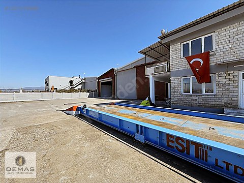 MANİSA SALİHLİ-AKHİSAR YOLU ÜZERİ 12.326 m2 AÇIK...