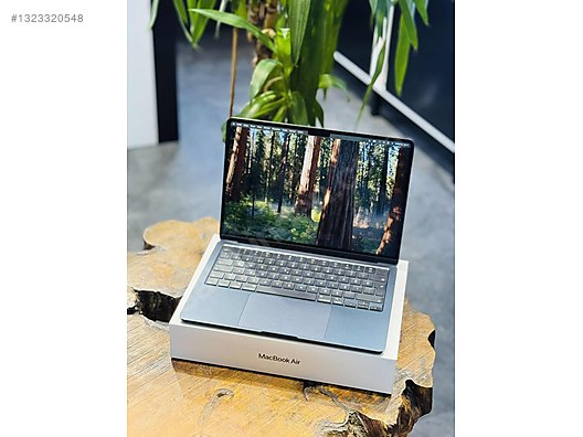 Apple Macbook / CİZİKSİZ MACBOOK AİR M2 8 RAM 256 SSD 4K DEVİR 103