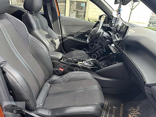 Vasıta / Arazi, SUV & Pickup / Peugeot / 2008 / 1.5 BlueHDI  / GT Line 