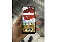 Üstündeki kırılmaz cam