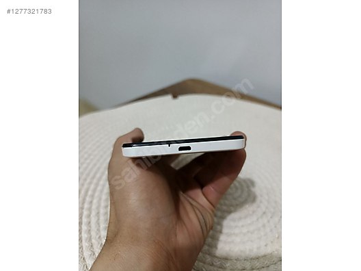 Used & Brand New Items / Cell Phones & Accessories / Cell Phones / Vestel / Venus E3