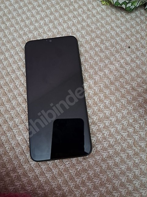 Acil REDMİ 10A ÇİZİKSİZ TEMİZ 64 GB 4 GB RAM